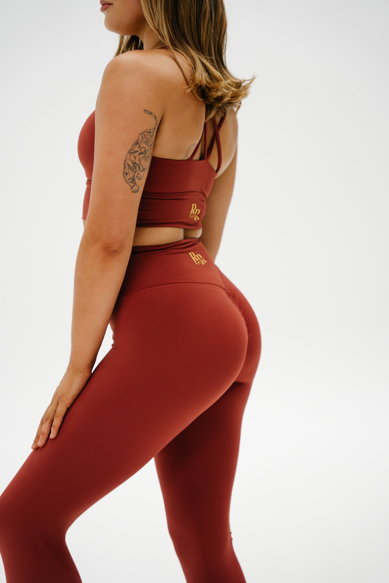 Maroon RR1 Crop