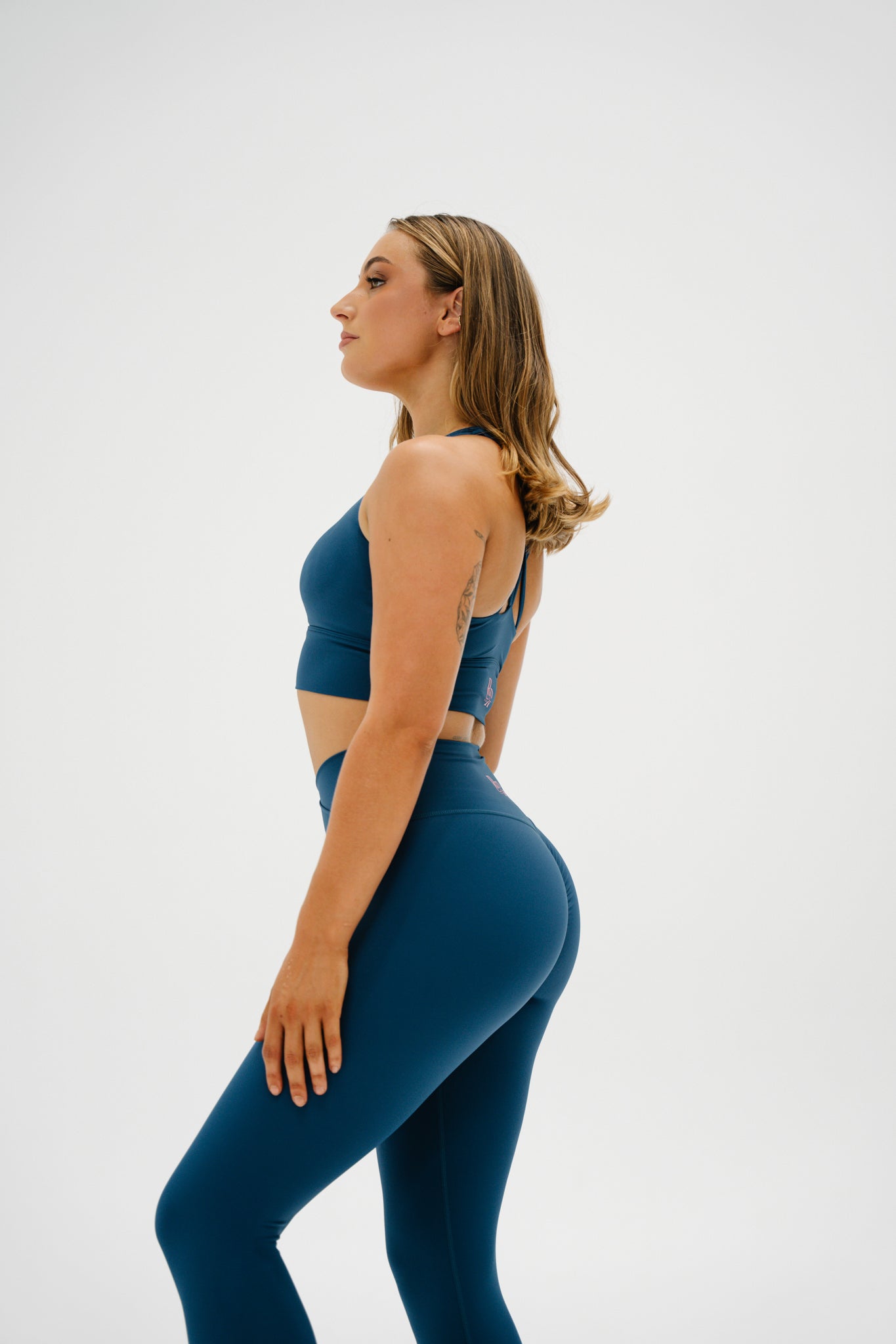 Navy RR1 Crop