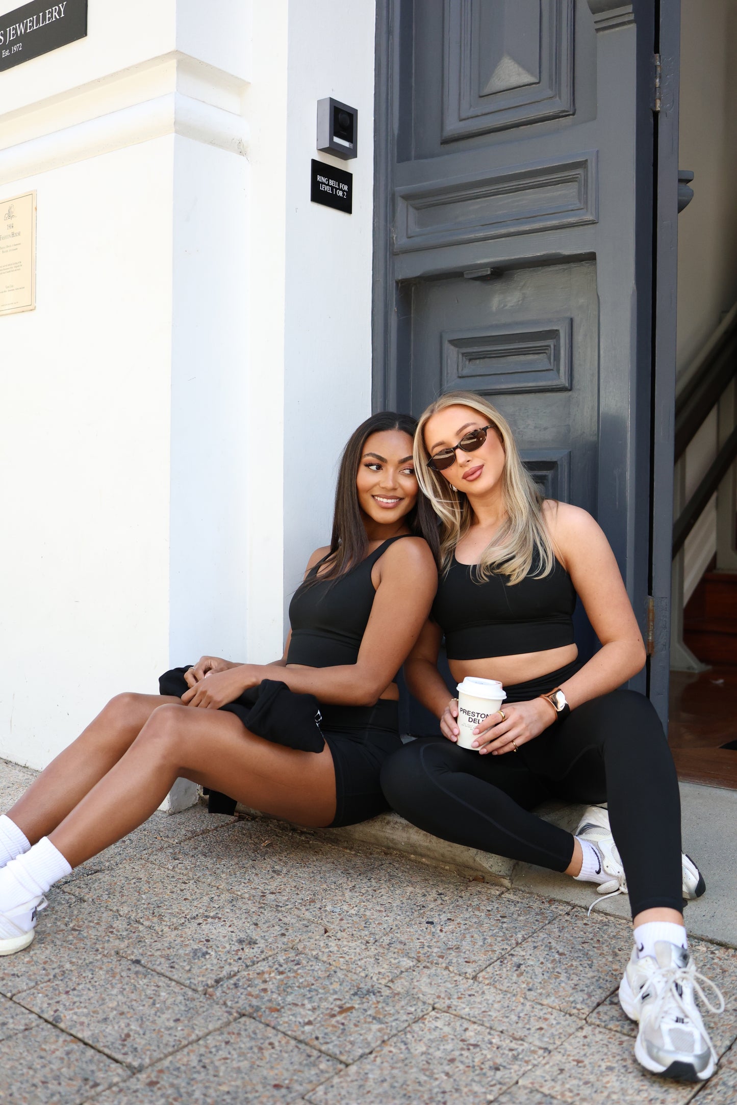 Black RR1 Leggings